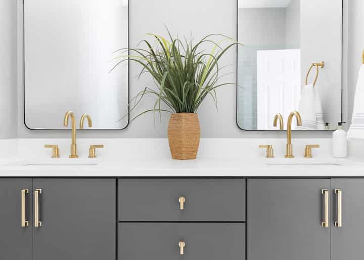 Shower and Bathtub Installation Services Janesville